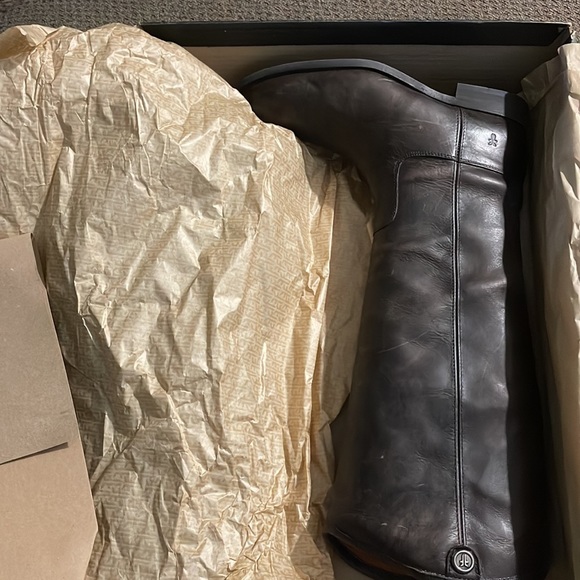 Melissa Button 2 boots - Picture 4 of 6